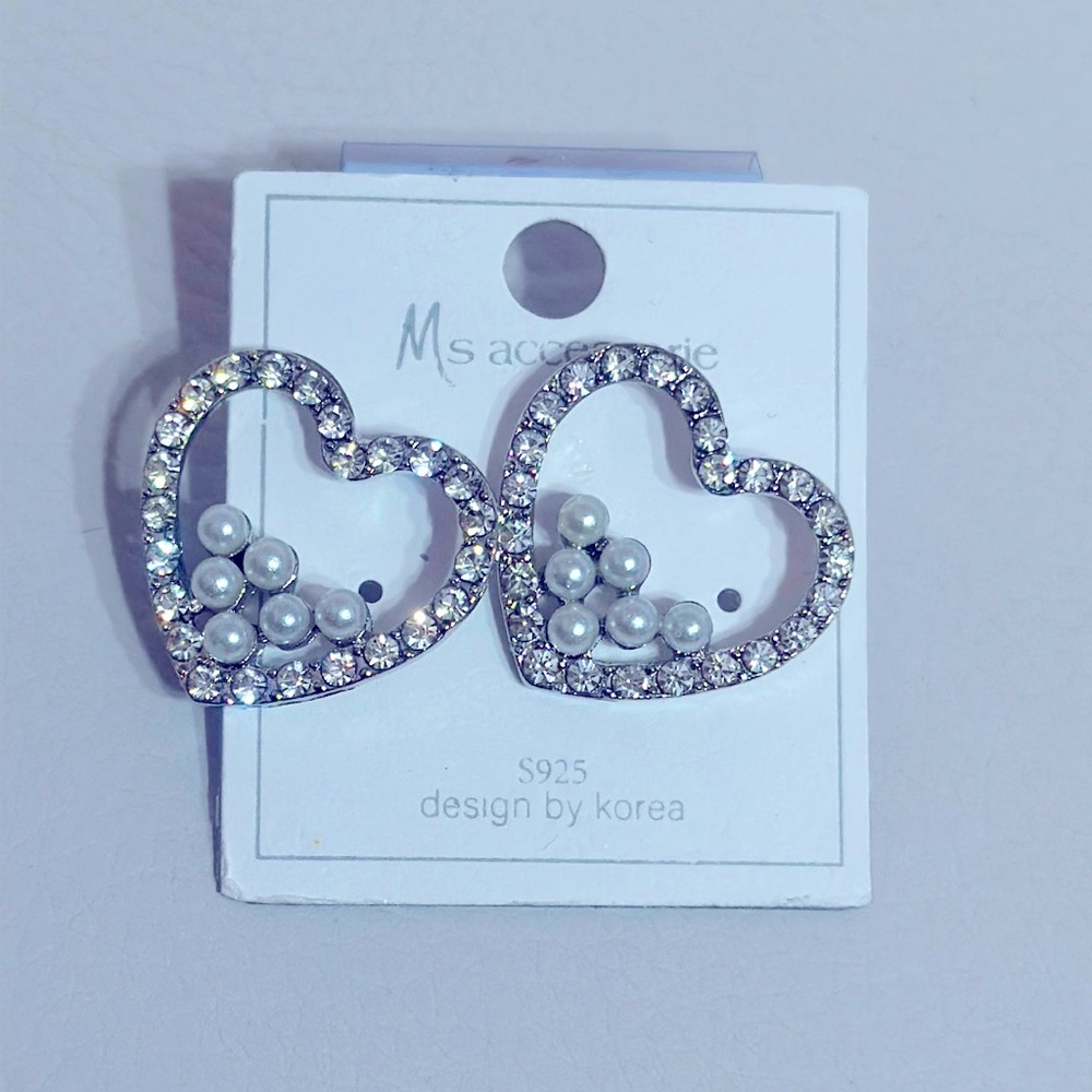 Cute heart fashion earring